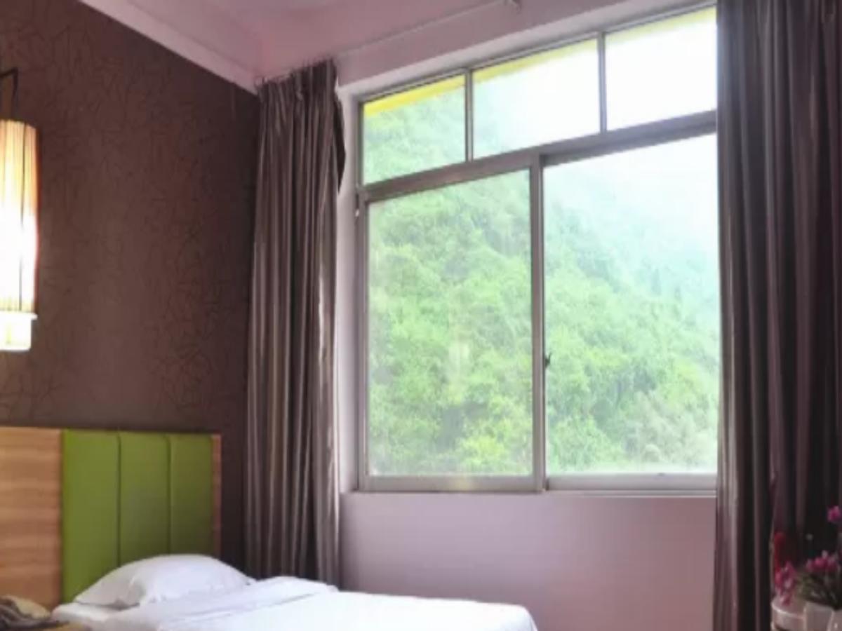 Yangshuo Harbour View Hotel Exterior photo